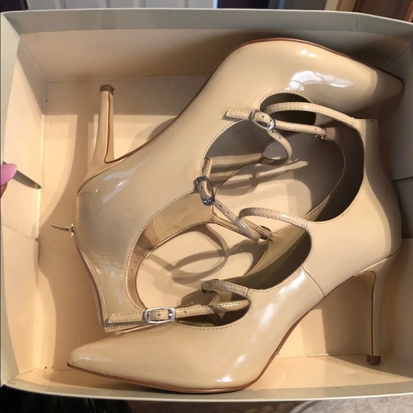 Marc Fisher strapped heels - Picture 4 of 4